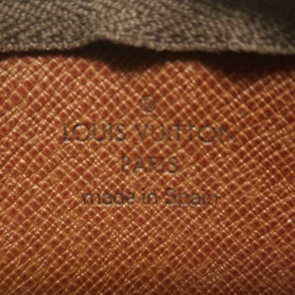 ❌‼️SOLD‼️❌ - LV Key Pouch/Cles Mono - Vintage - 💯 Authentic - Picture 2 of 6